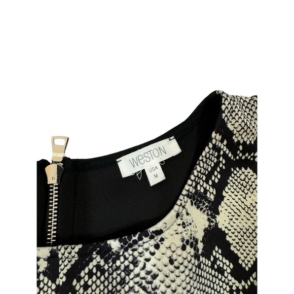 Snake Print Weston Black White Sheath Dress M Scuba Isela Cap Sleeve $158 - Picture 4 of 7